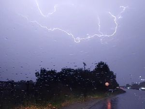 Supporting image for story: Brighter week ahead after bank holiday thunderstorms