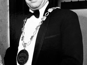 Supporting image for story: A former chairman of Wrekin Council has died at the age of 86.