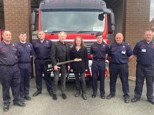 Supporting image for story: Musician Eddy, 73, thanks firefighters who shocked him back to life