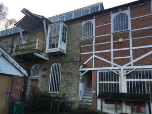 Supporting image for story: Historic canal yard needs volunteer help