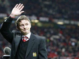 Supporting image for story: Wolves cool on boss link with Ole Gunnar Solskjaer