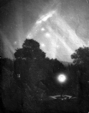 This is claimed to show a Zeppelin caught in searchlights over Shrewsbury.