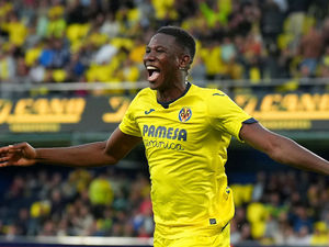 Supporting image for story: Wolves standing firm on transfer decision