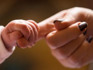 Supporting image for story: Obesity risk almost tripled for oversize babies with diabetic mothers