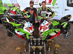 Supporting image for story: Thrills outweigh spills for Pete Wright and Martyn Siviter