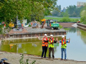 Supporting image for story: Canal pledge from politicians