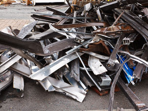 Supporting image for story: Firms warned to be alert to risk from scrap metal thieves after 'brazen' lunchtime theft