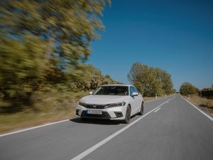 Supporting image for story: First Drive: Can the Honda Civic rule the roost in the family hatchback class?