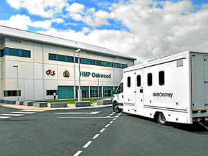 Supporting image for story: Oakwood Prison inmate bit officer's arm over cell move, court told