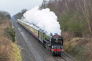 Supporting image for story: Crowds gather to see Tornado make its way through region