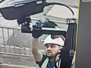 Supporting image for story: Vandalism of Ulez cameras ‘will not stop’ expansion, says Transport for London