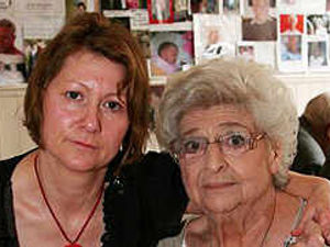 Supporting image for story: Rayner backs group over deaths