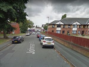 Supporting image for story: Man pushed to ground during Wolverhampton street robbery