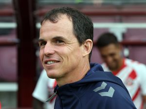 Supporting image for story: Regis Le Bris hails team character as Sunderland claim ‘tough win’ over Wolves