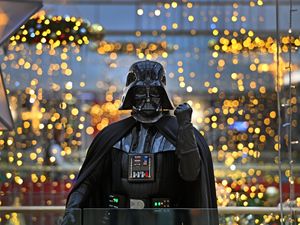 Supporting image for story: Feel the force and live long and prosper at free weekend-long comic and sci-fi event in Wolverhampton