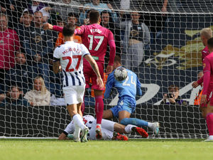 Supporting image for story: Carlos Corberan calls for West Brom to be 'strong and confident' at set pieces