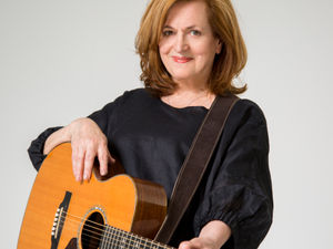 Supporting image for story: Barbara wowing the crowds for one final time on farewell tour