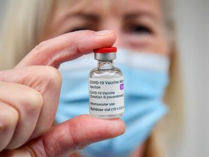 Supporting image for story: All over-50s and those at risk to be offered Covid-19 vaccine in Wales by spring