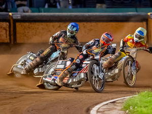 Supporting image for story: Wolves' Luke Becker targeting double success