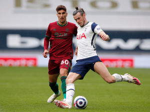 Supporting image for story: Nuno calls on Theo Corbeanu to keep improving for Wolves