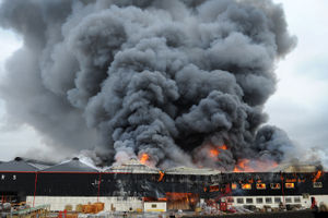 The fire turned the sky black