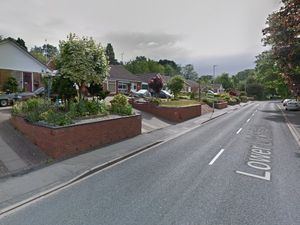 Supporting image for story: Thief steals jewellery from Stourport house while elderly occupants were home