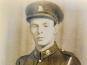 Supporting image for story: Incredible bravery of Desert Rat WWII hero remembered after death aged 101