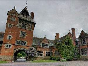 Supporting image for story: Bid to restore dilapidated boathouse at Shropshire estate
