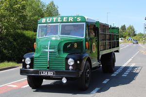 A lovely restored 1953 Leyland Comet 90