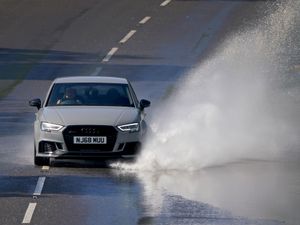 Supporting image for story: Flooding possible as yellow thunderstorm warning in place – Met Office