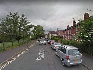 Supporting image for story: Taxi driver racially abused and robbed in Kidderminster