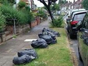 Supporting image for story: Handling of Birmingham bin strike 'a shambles'