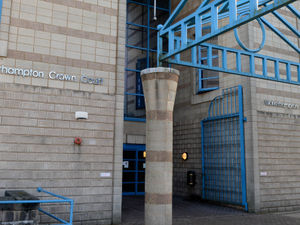 Supporting image for story: Woman in court over taxi drugs courier allegation 