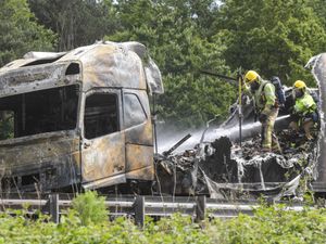 Supporting image for story: Drivers escape as lorry and car destroyed in M6 fire