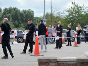 Supporting image for story: Testing unit closes in Stone as 1,000 turn out to be swabbed after pub outbreak