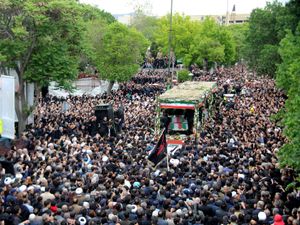 Supporting image for story: Mourners begin days of funerals for Iran’s president killed in helicopter crash