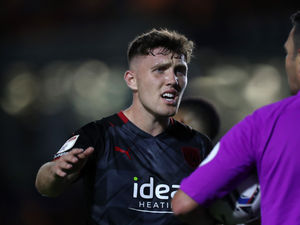 Supporting image for story: West Brom assess injured Dara O’Shea