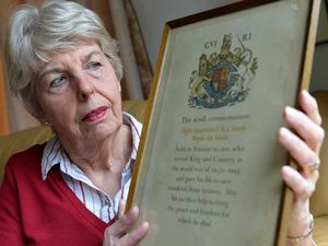 Supporting image for story: Niece's joy at Dutch tribute to Black Country war hero