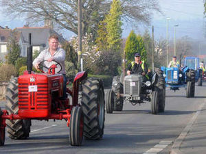 Supporting image for story: Vintage tractors rev up for annual Bridgnorth charity rally