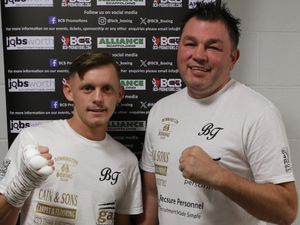 Supporting image for story: "He is no threat to him" - fighting talk ahead of Bradley Thompson's five-star battle