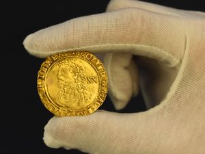 Supporting image for story: Coin collection sells for £19,000 at Shropshire auction