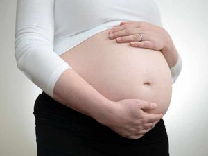 Supporting image for story: Staff 'back Shropshire maternity units closing at night'