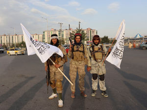 Supporting image for story: Peter Rhodes on kids in smog, dealing with Mr Angry and bright young things in Whitehall