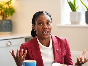 Supporting image for story: Kemi Badenoch says she is talking down Starmer, not country