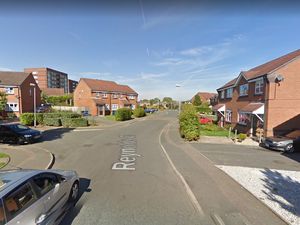 Supporting image for story: Man, 19, charged after victim seriously injured in stab attack