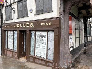 Supporting image for story: Shrewsbury pub's temporary closure heralds start of sensitive work on historic building