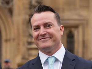 Supporting image for story: Farage says Reform MP’s past assault conviction against ex-partner ‘irrelevant’