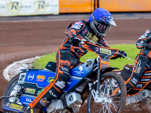 Supporting image for story: Wolves playing catch-up in bid for a final spot