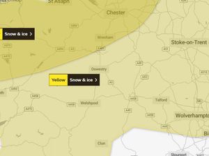 Supporting image for story: Snow, ice and freezing temperatures due as Met Office issues 24-hour weather warning