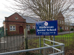 Supporting image for story: Police called as boys bring Stanley knife into Shrewsbury primary school